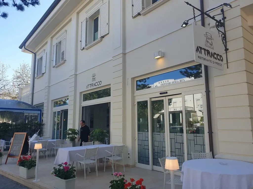 Attracco Ristorante di Pesce a Cesenatico restaurant in Cesenatico