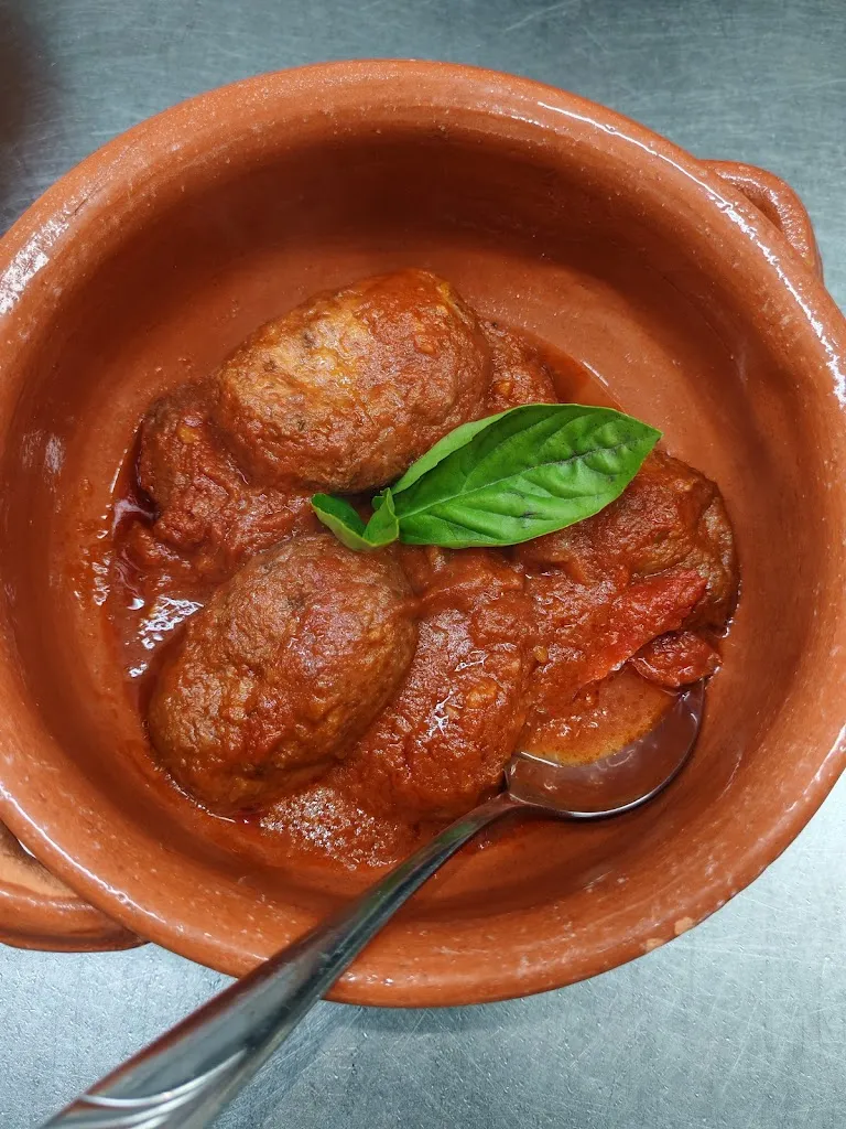 La Macina-Ristorante-Birreria_Pennapiedimonte_slider_image_3