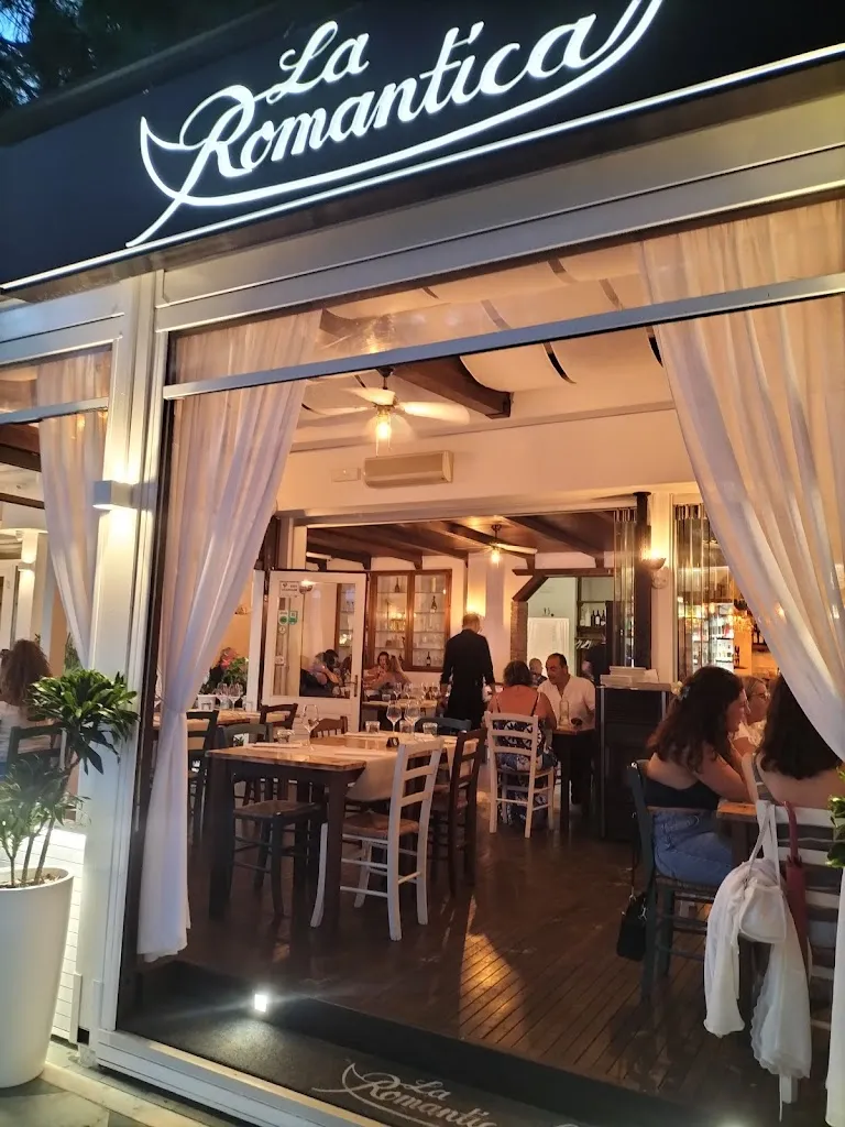 Osteria La Romantica_Cesenatico_slider_image_3