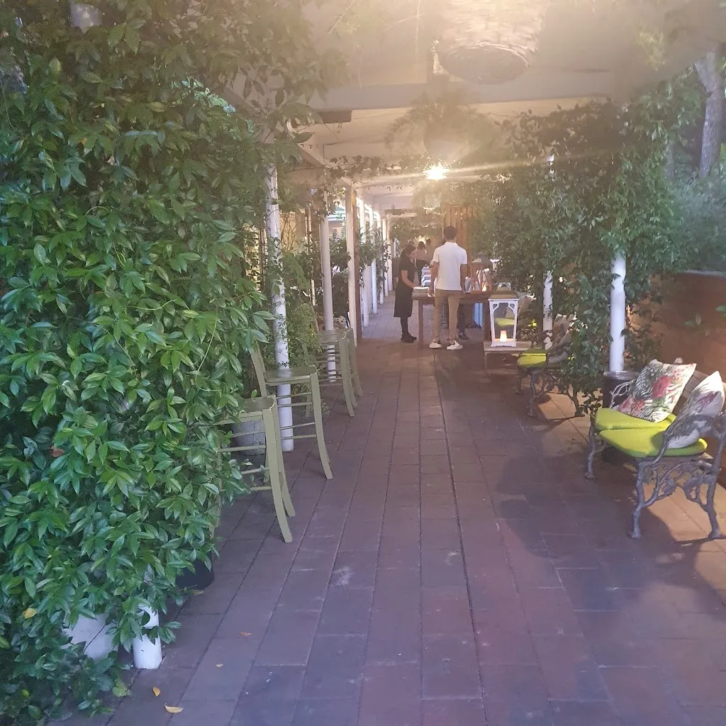 Orya אוריה اوريه Amit עמית عميت_Osteria del Sole 180_Cesenatico_review