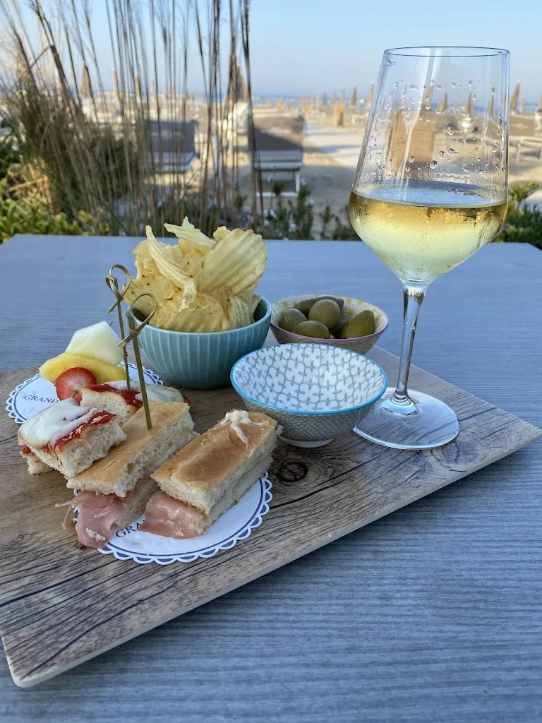 Theresia N_La Spiaggia_Cesenatico_review