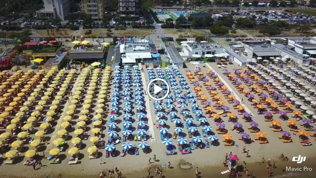 RistorantRino | Bagno Trieste 26_Cesenatico_slider_image_2