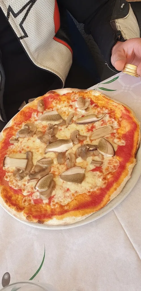 Menu_Scarabeo Ristorante Pizzeria_Compiano_image_4