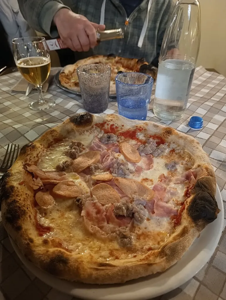 Simona Squatrito_Ristorante pizzeria il tiratardi da Ivan_Compiano_review