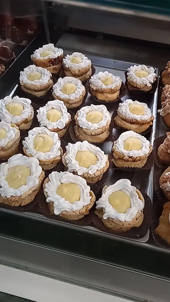 Pasticceria E Gastronomia Tedoldi Colorno_Colorno_slider_image_2