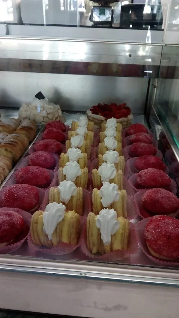 Pasticceria E Gastronomia Tedoldi Colorno_Colorno_slider_image_3