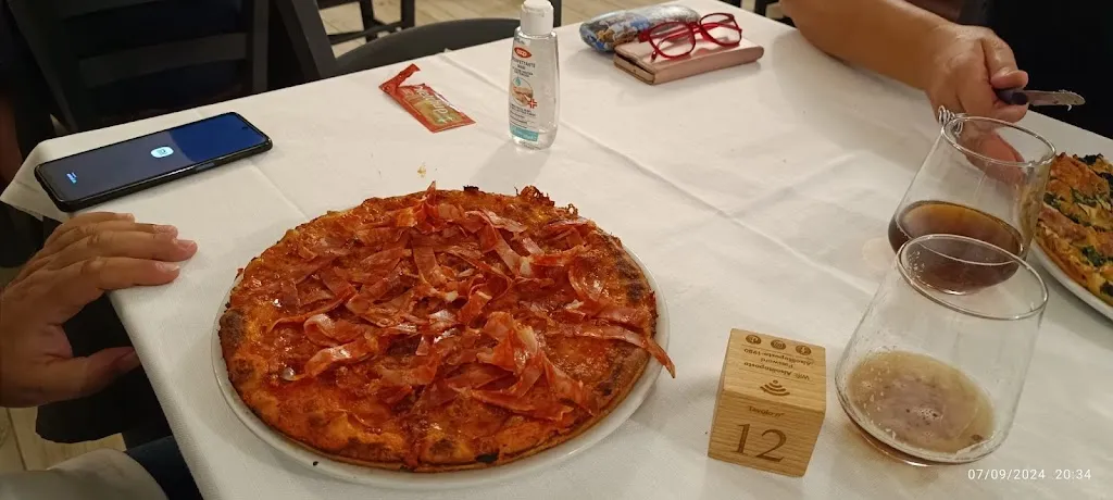 Salvatore_Pizzeria Bruschetteria Al Solito Posto_Perano_recensione