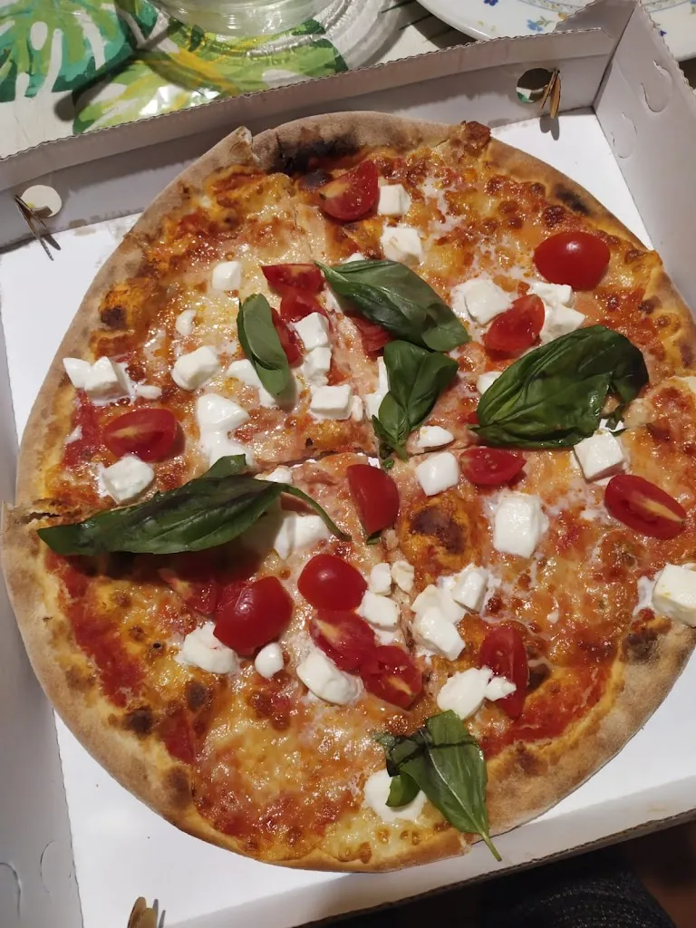 Pizzeria Bella Napoli Colorno_Colorno_slider_image_3