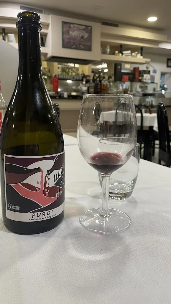 Susanne Sass Rénard_Ristorante La Griglia Pizzeria_Concordia sulla Secchia_review