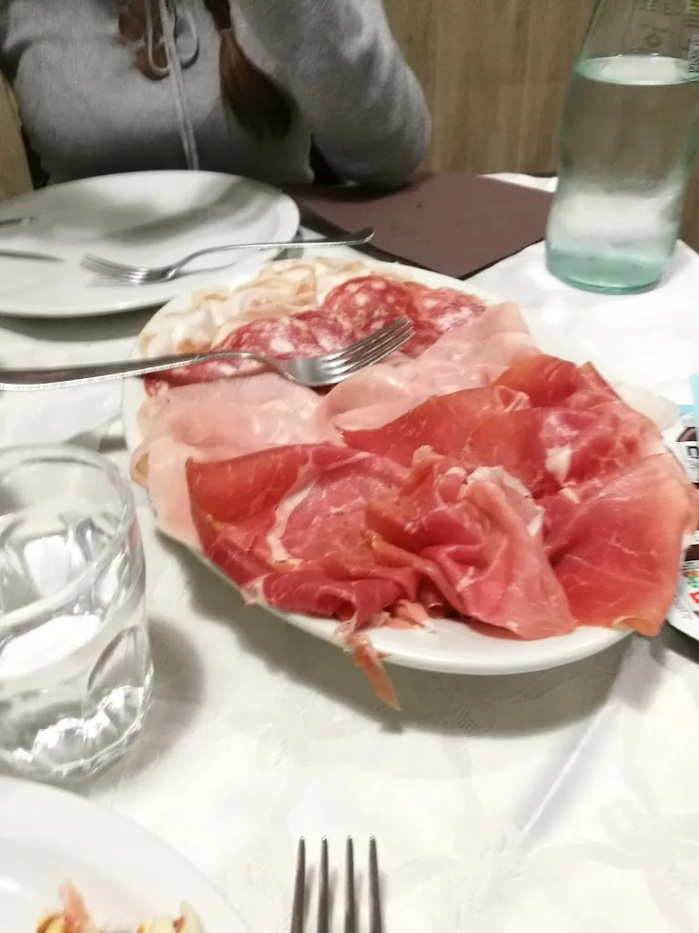 Gabriele Sirri_Trattoria Pizzeria Piccolo Borgo_Concordia sulla Secchia_review