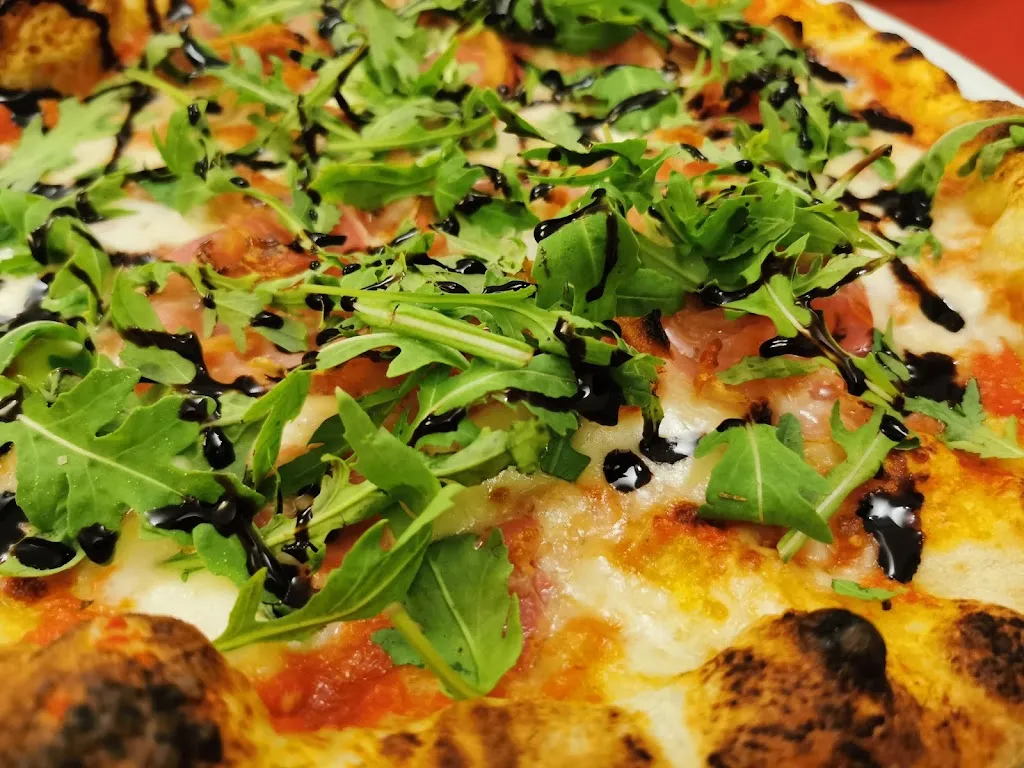 Cottocrudo di Senese Luca - Pizzeria ristorante gastronomia "Da Francio" restaurant in Concordia sulla Secchia