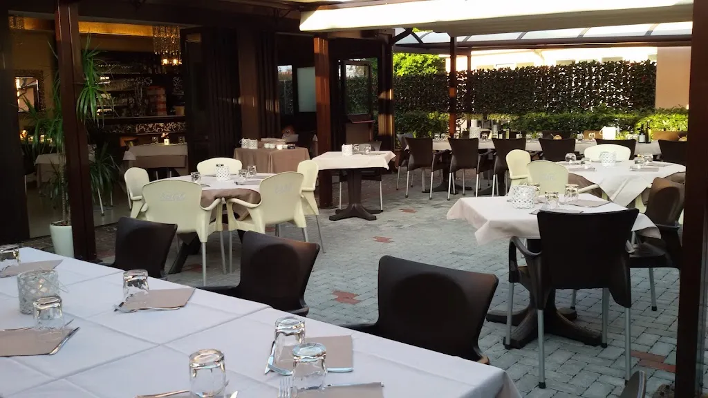 Pizzeria Fior di Pizza restaurant in Concordia sulla Secchia