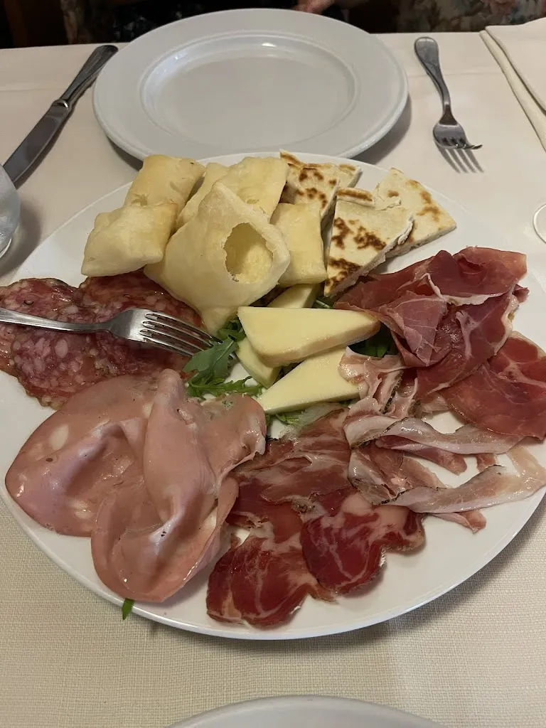 Mattia Riberti_Abate Ghiotto_Copparo_review