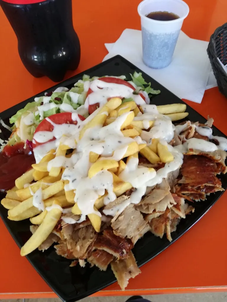 Kebaberia Otto Mani_Copparo_slider_image_3