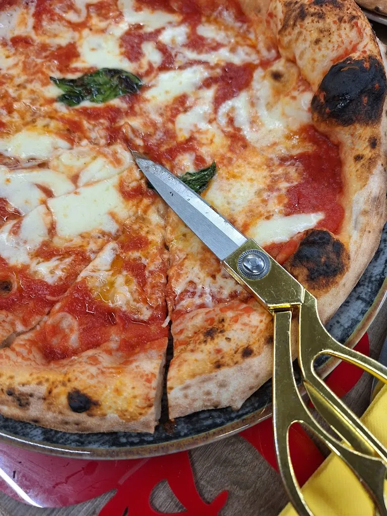 Pizzeria Sprint_Copparo_slider_image_2