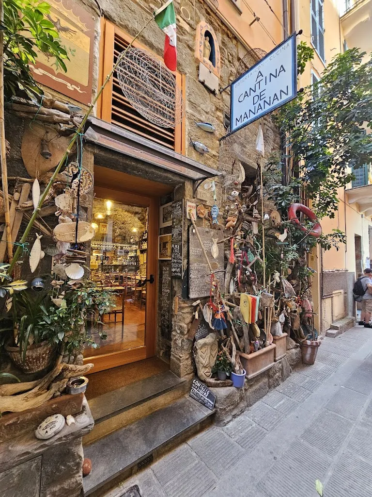 A Cantina da Mananan restaurant in Corniglio