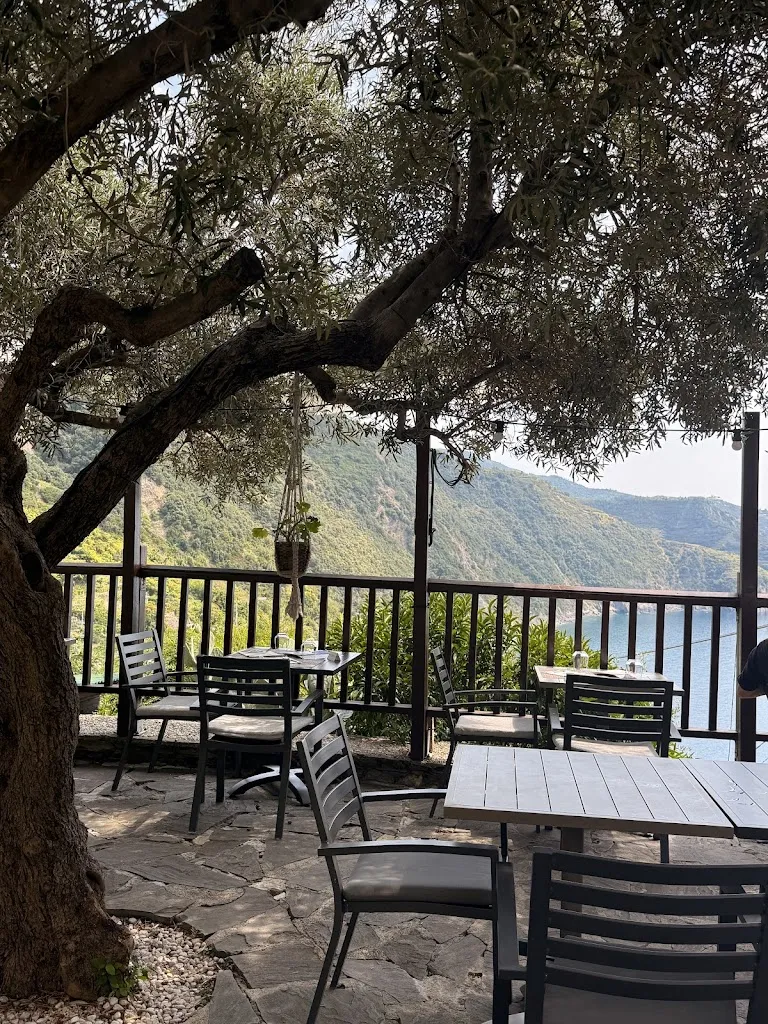 Ristorante La Posada_Corniglio_slider_image_3