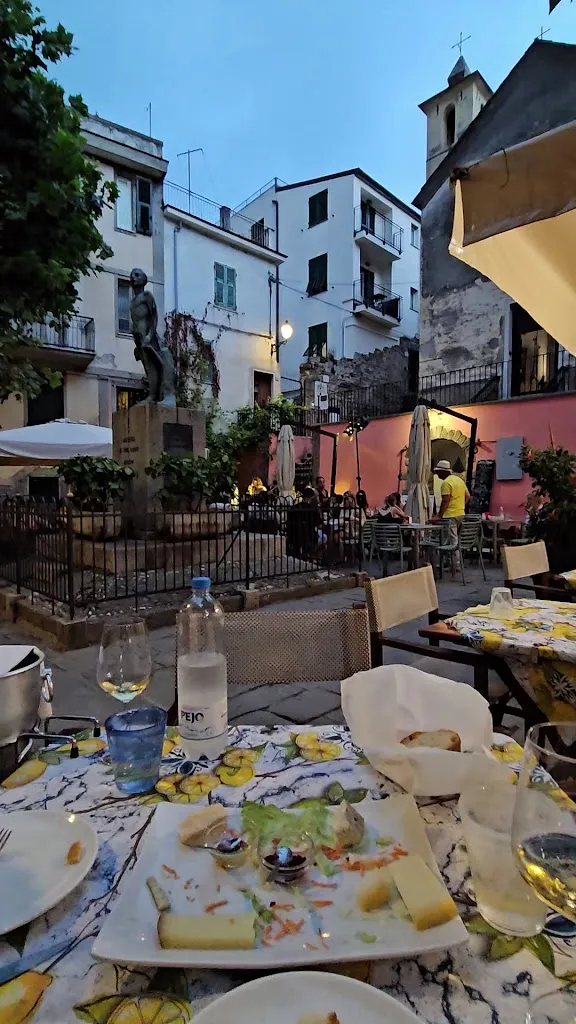 Il Buongustaio Cucina Casalinga_Corniglio_slider_image_2