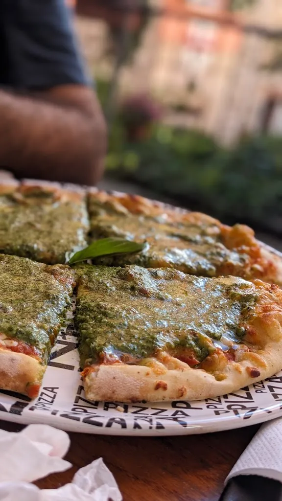 Sam Abtahi_Bar Pan e Vin_Corniglio_review