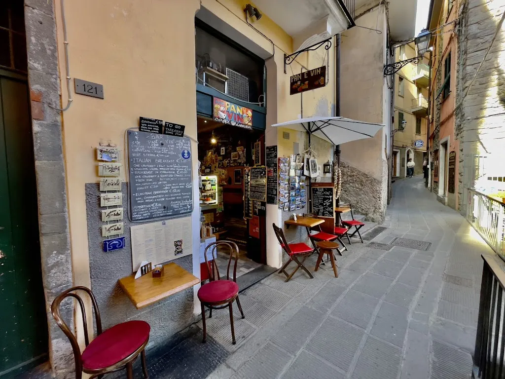 Bar Pan e Vin restaurant in Corniglio