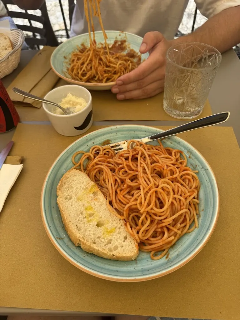 Caffè Matteo Snc di Galletti Riccardo e Rizzuti Manuela_Corniglio_slider_image_3