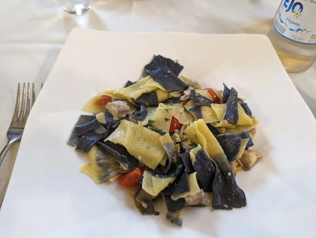 Max Renna_Antica Trattoria La Barcaccia_Comacchio_review