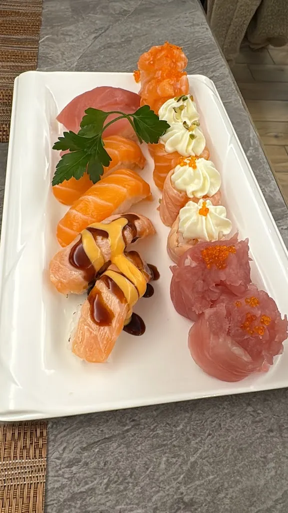 Natasha rossi_Imiya Sushi Restaurant_Comacchio_review
