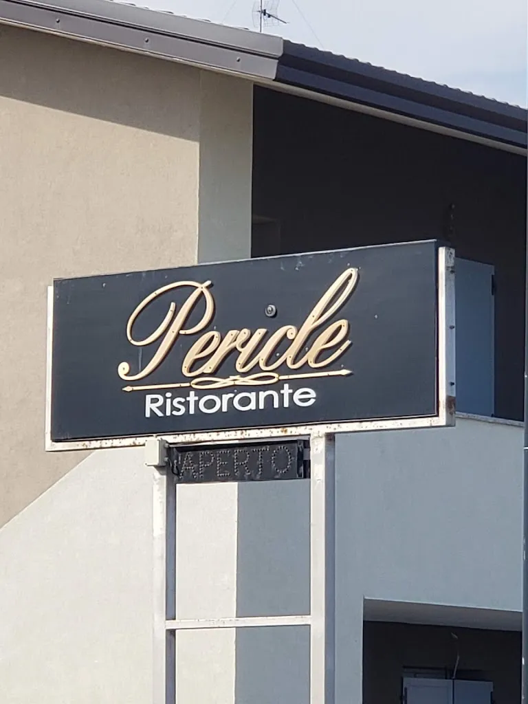 Ruth Redlener_Pericle_Comacchio_review