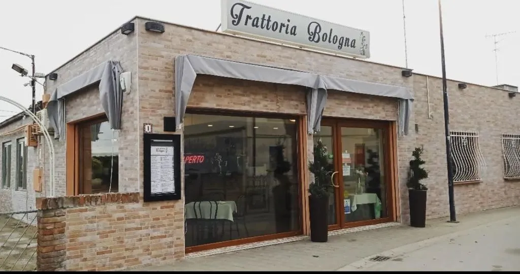 Bagno Trattoria Bologna restaurant in Comacchio