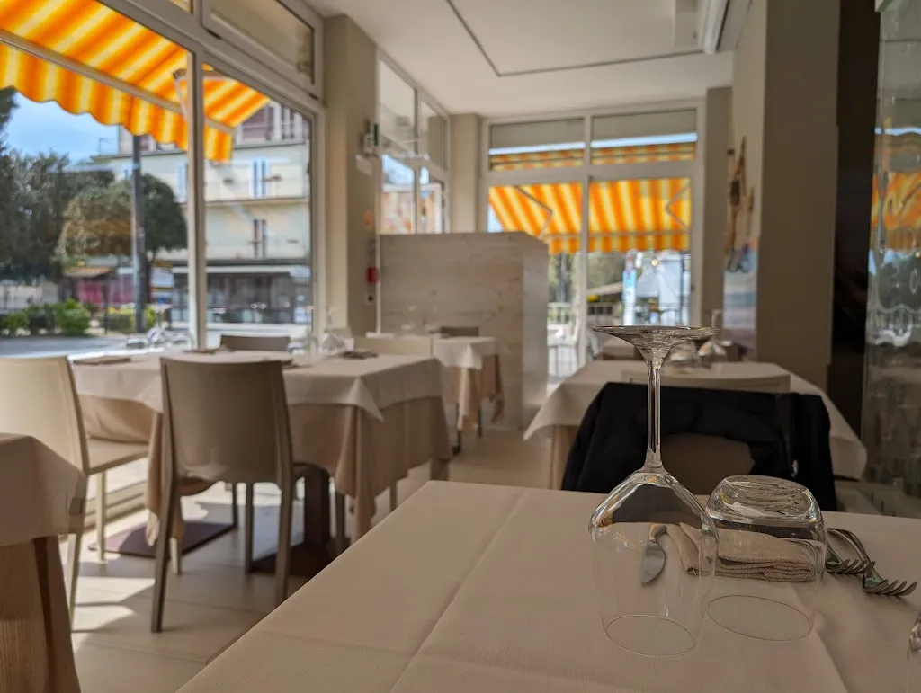 Ristorante l' Amo_Comacchio_slider_image_1