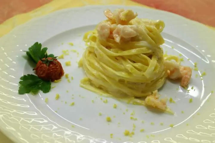 Albergo Aurora restaurant in Altino