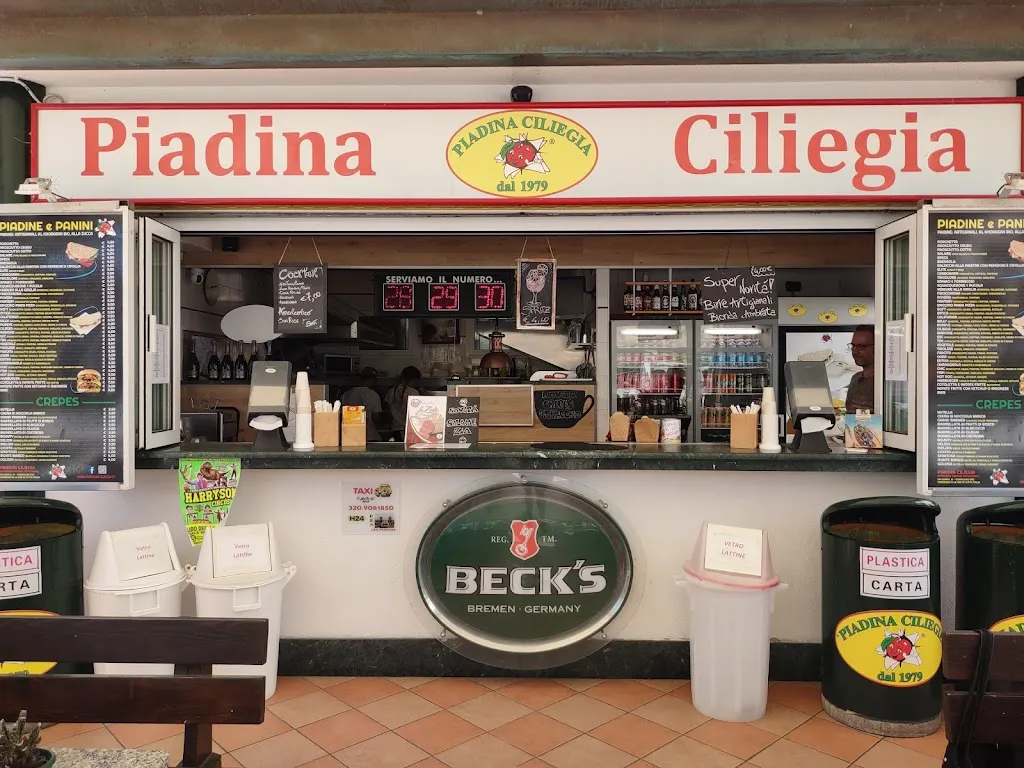 Piadina Ciliegia_Comacchio_slider_image_1