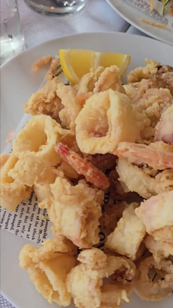 Ristorante Pizzeria La Prua_Comacchio_slider_image_2