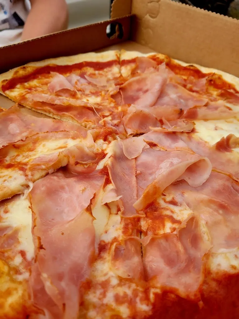 Joanna Abakanowicz_Arcobaleno all’Etrusca_Comacchio_review