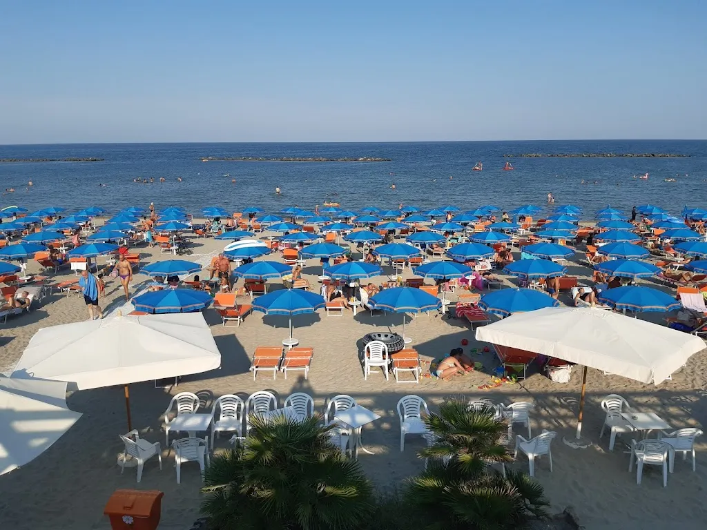 Bagno Gallanti Beach_Comacchio_slider_image_3