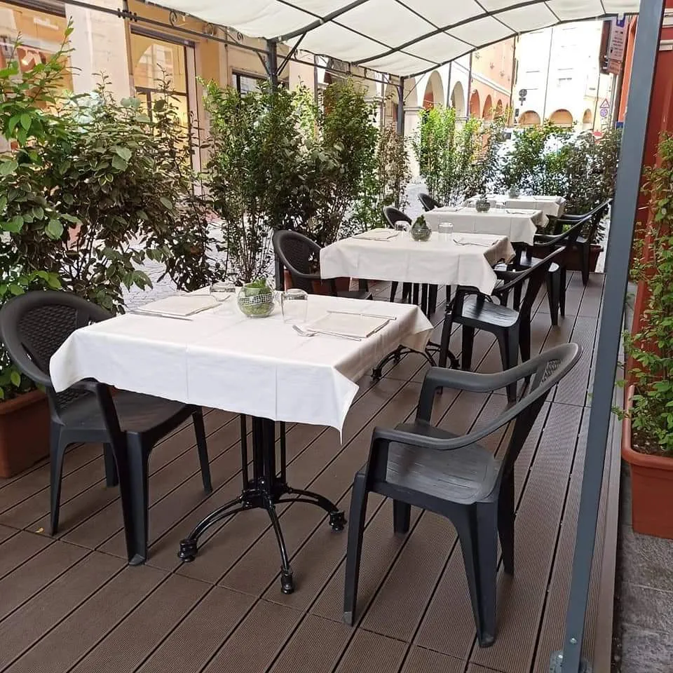 Il Girone dei Golosi restaurant in Corpo Reno