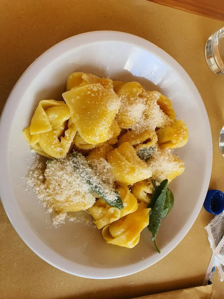 M “Mole” C_LAGO CLAUDIA Bar Ristorante Pesca Sportiva_Corpo Reno_review