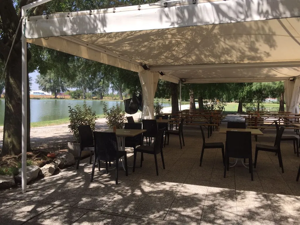 LAGO CLAUDIA Bar Ristorante Pesca Sportiva_Corpo Reno_slider_image_1