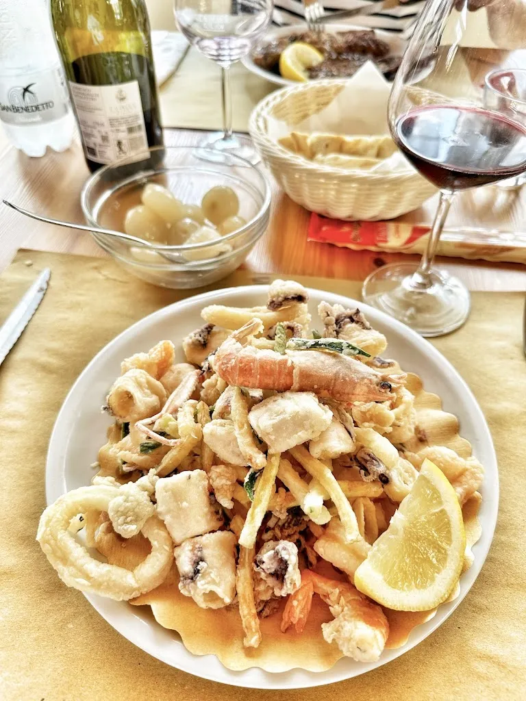 LAGO CLAUDIA Bar Ristorante Pesca Sportiva_Corpo Reno_slider_image_3