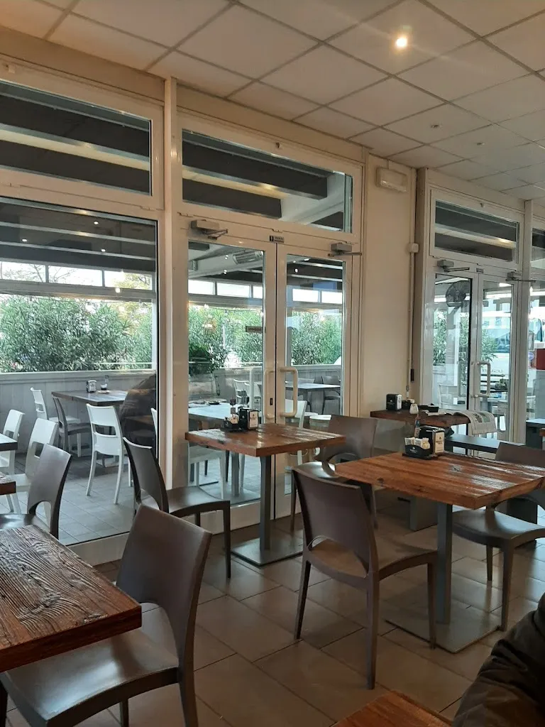 Catiuscia Bartolini_Hamburgheria Energy_Corpolò_review