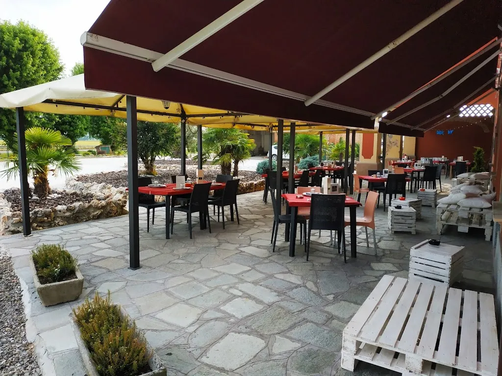 Ristorante Corte San Carlo _Cortemaggiore_slider_image_1