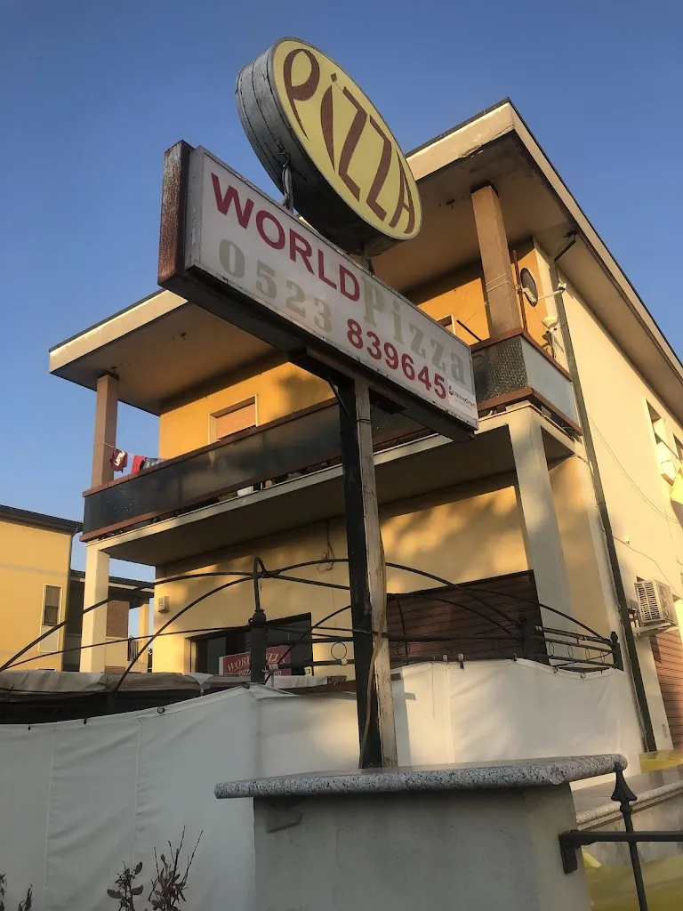 World Pizza_Cortemaggiore_slider_image_1