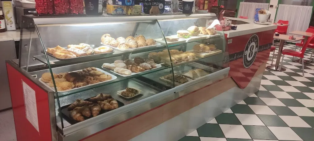 Civico 8 restaurant in Correggio