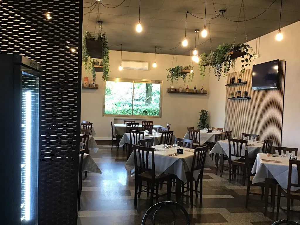 BISTRÒ 64 restaurant in Correggio