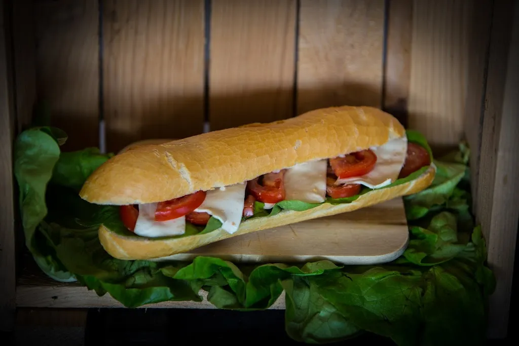 Lucky bar_Correggio_slider_image_3