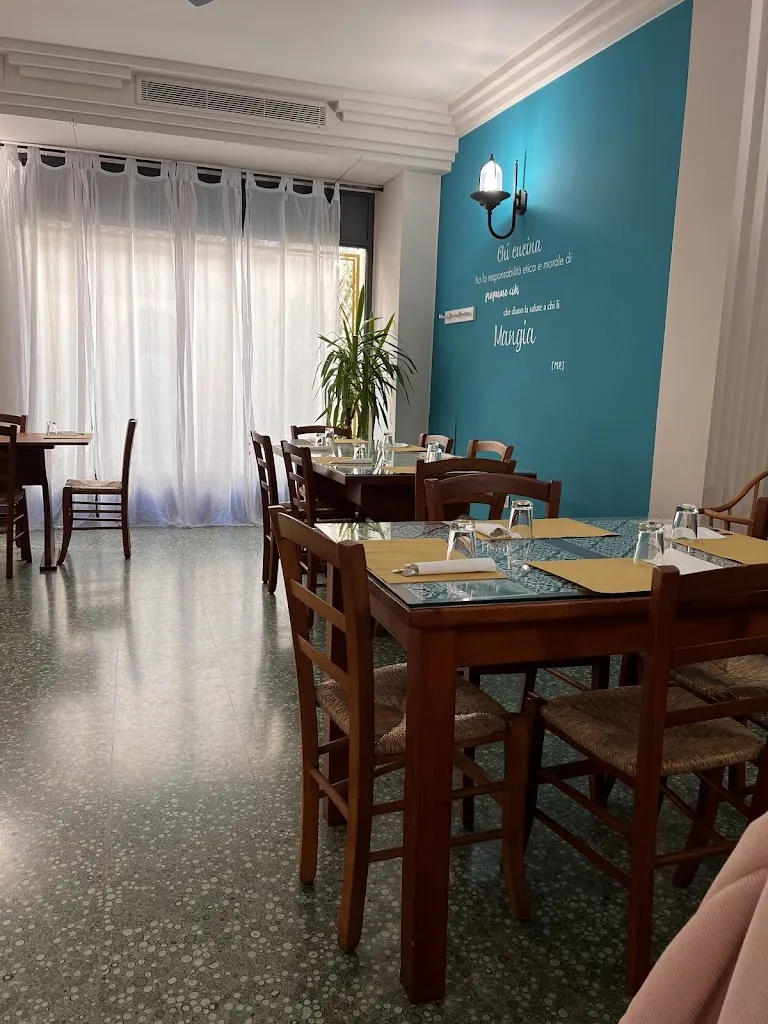 Ristorante e Negozio "Un Melo" restaurant in Correggio