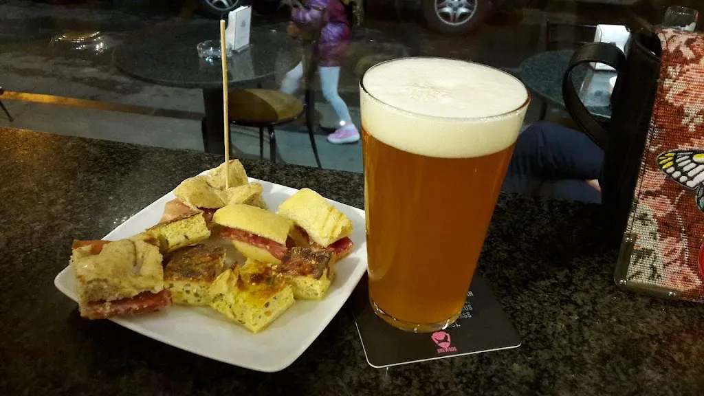 Menu_break bar_Crespellano_image_2