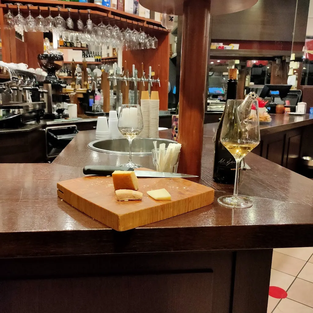 Menu_break bar_Crespellano_image_8