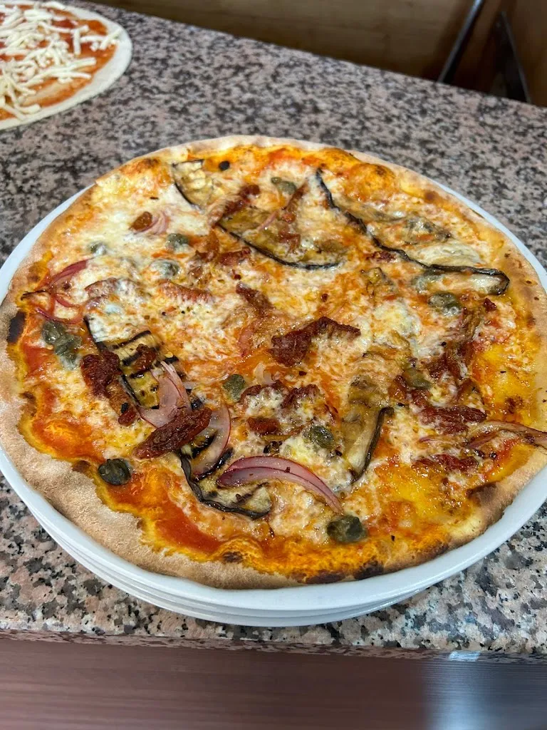 Pizzeria Da Gino | Dovadola - Pizza da Asporto, Bar, Spizzicheria_Dovadola_slider_image_2