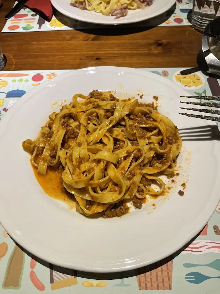 Philip_Dozza's tavern_Dozza_review